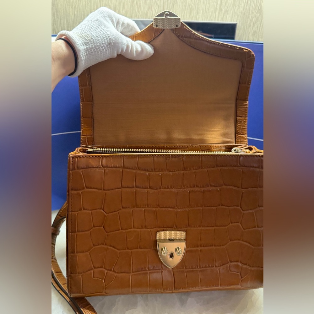 Aspinal of London Large Mayfair in Tan Leather - Picture 12 of 15